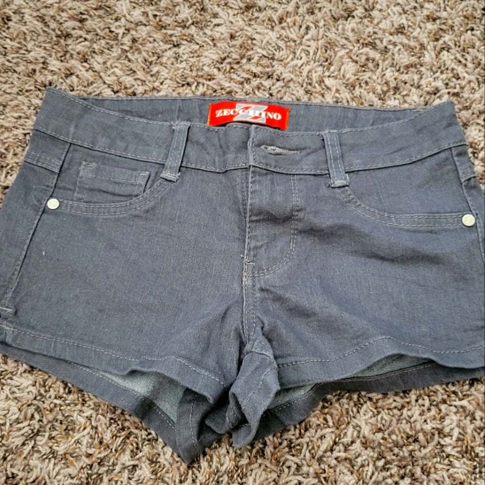 gray shorts juniors